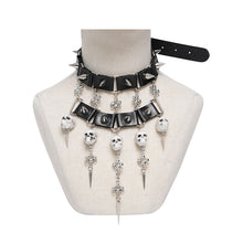 Load image into Gallery viewer, AS292 Punk-style choker with skull pendant