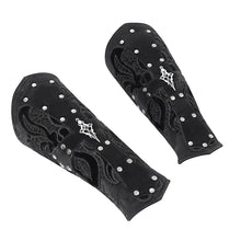 Load image into Gallery viewer, GE039 Gothic Men Cross pattern leather wristband