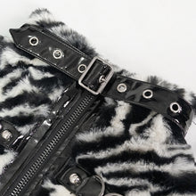 Load image into Gallery viewer, CT182 women black and white striped quilted wool jacket