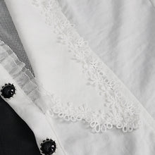 Load image into Gallery viewer, SHT09702 White Gothic daily life Sleeveless women Blouse