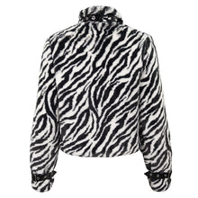 Load image into Gallery viewer, CT182 women black and white striped quilted wool jacket