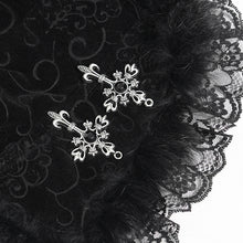 Load image into Gallery viewer, AS321 Gothic-style embossed, fleece-lined velveteen collar
