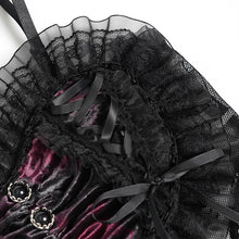 Load image into Gallery viewer, TT30902 Red Gothic-Style Heart-Shaped Strappy Cropped Top
