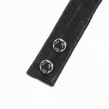 Load image into Gallery viewer, AS28801 Black Glossy irregular pleated woven Gothic shirt bow tie

