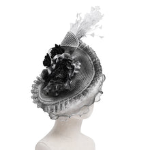 Load image into Gallery viewer, EAS02401 Grey and White Half-rimmed feather flower headband straw hat
